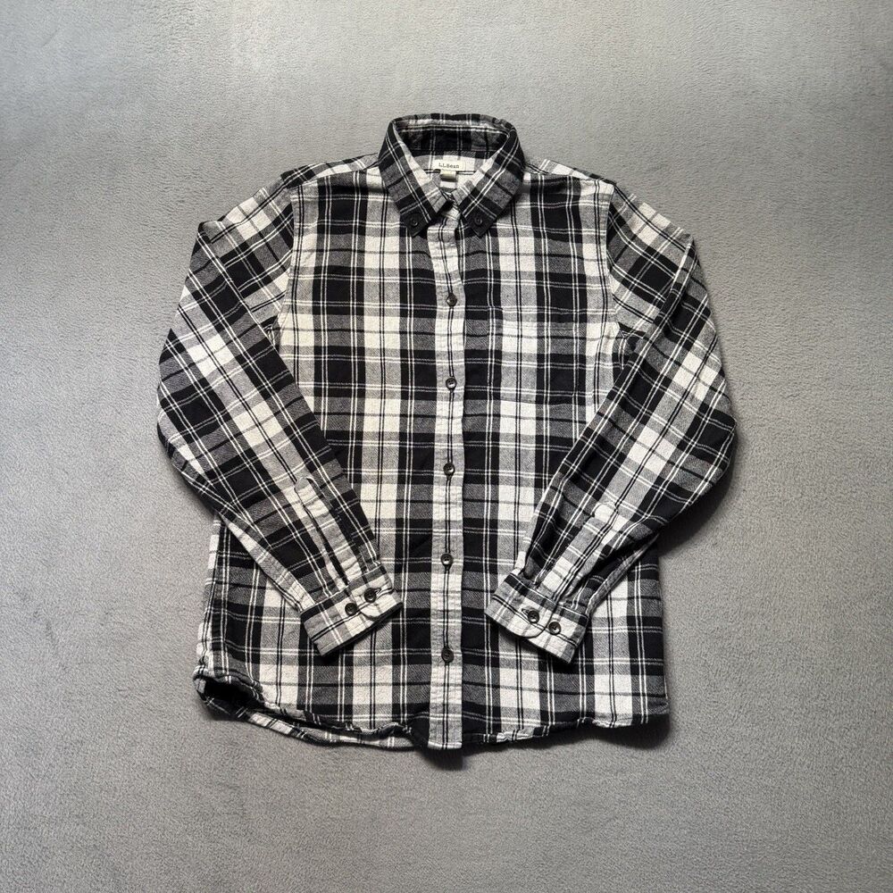 L.L.Bean Women’s XS Flannel Shirt Black White Plaid Button Down Long Sleeve